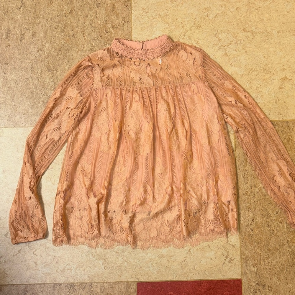 Lace long sleeve blouse
